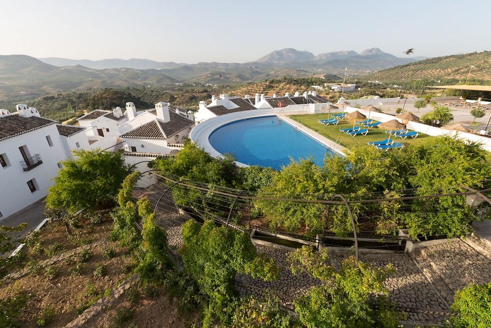 Villa Turistica De Priego ปรีเอโก เด กอร์โดบา ภายนอก รูปภาพ